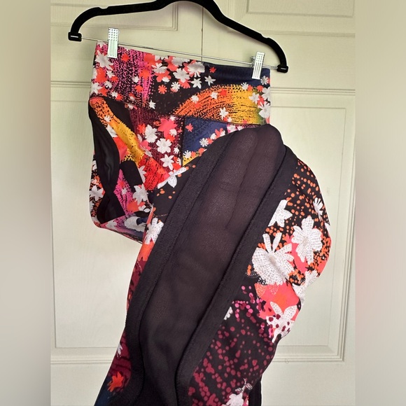 Free People Movement Liza colorfull leggings size small - Picture 10 of 10